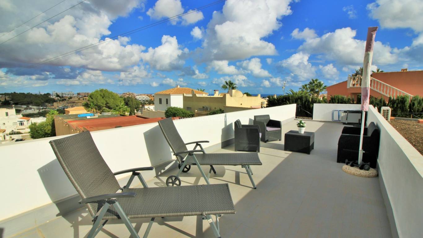 Resale - Apartment - Orihuela Costa - Villamartin