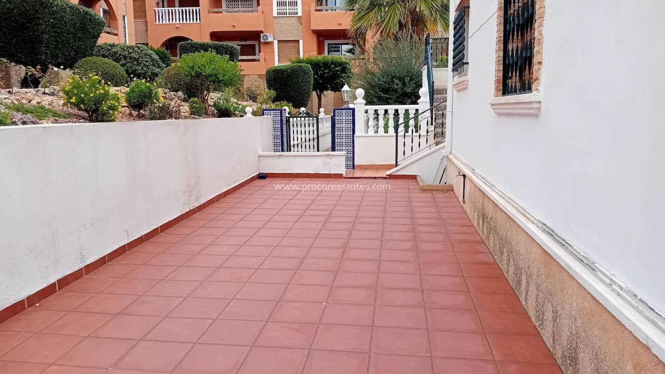 Resale - Apartment - Orihuela Costa - Villamartin