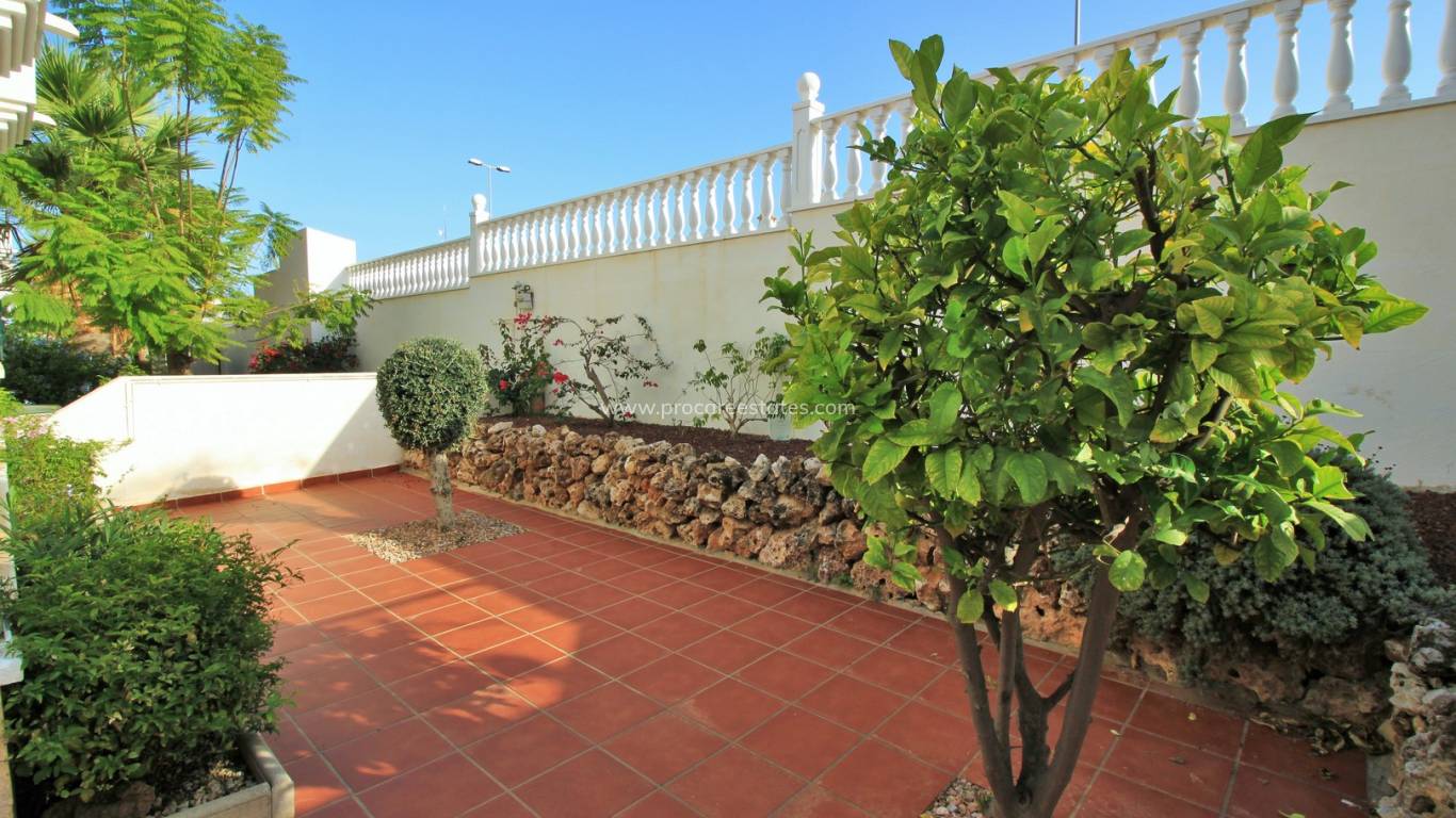 Resale - Apartment - Orihuela Costa - Villamartin