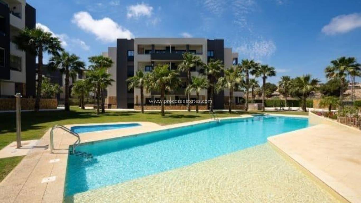 Resale - Apartment - Orihuela Costa - Villamartin