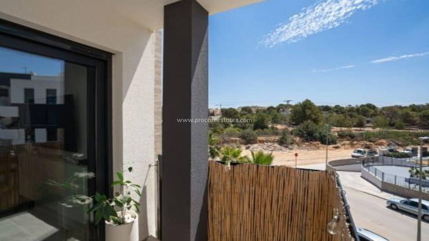 Resale - Apartment - Orihuela Costa - Villamartin