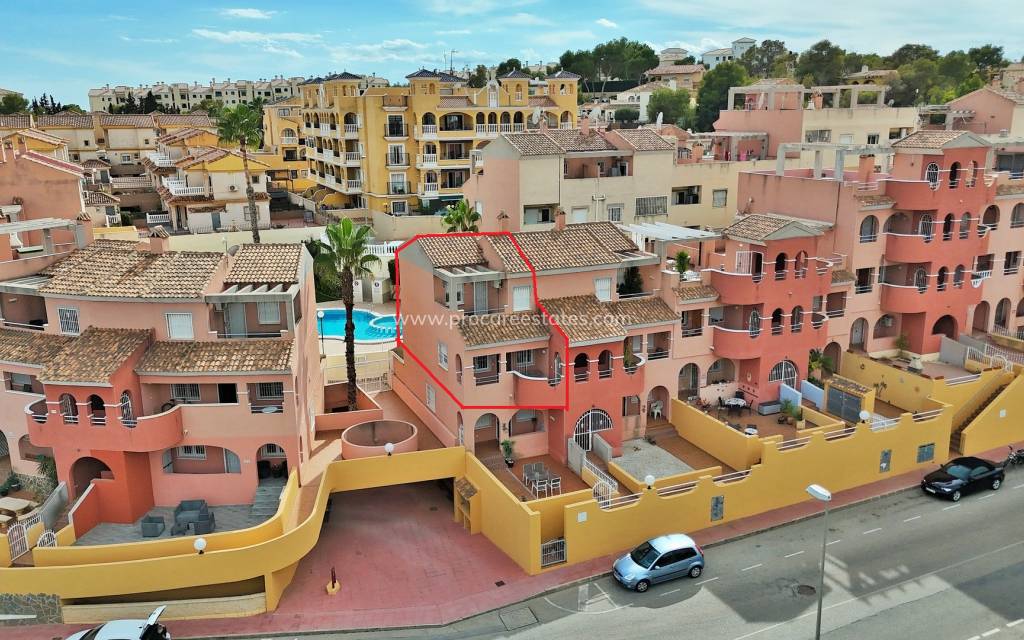 Resale - Apartment - Orihuela Costa - Villamartin