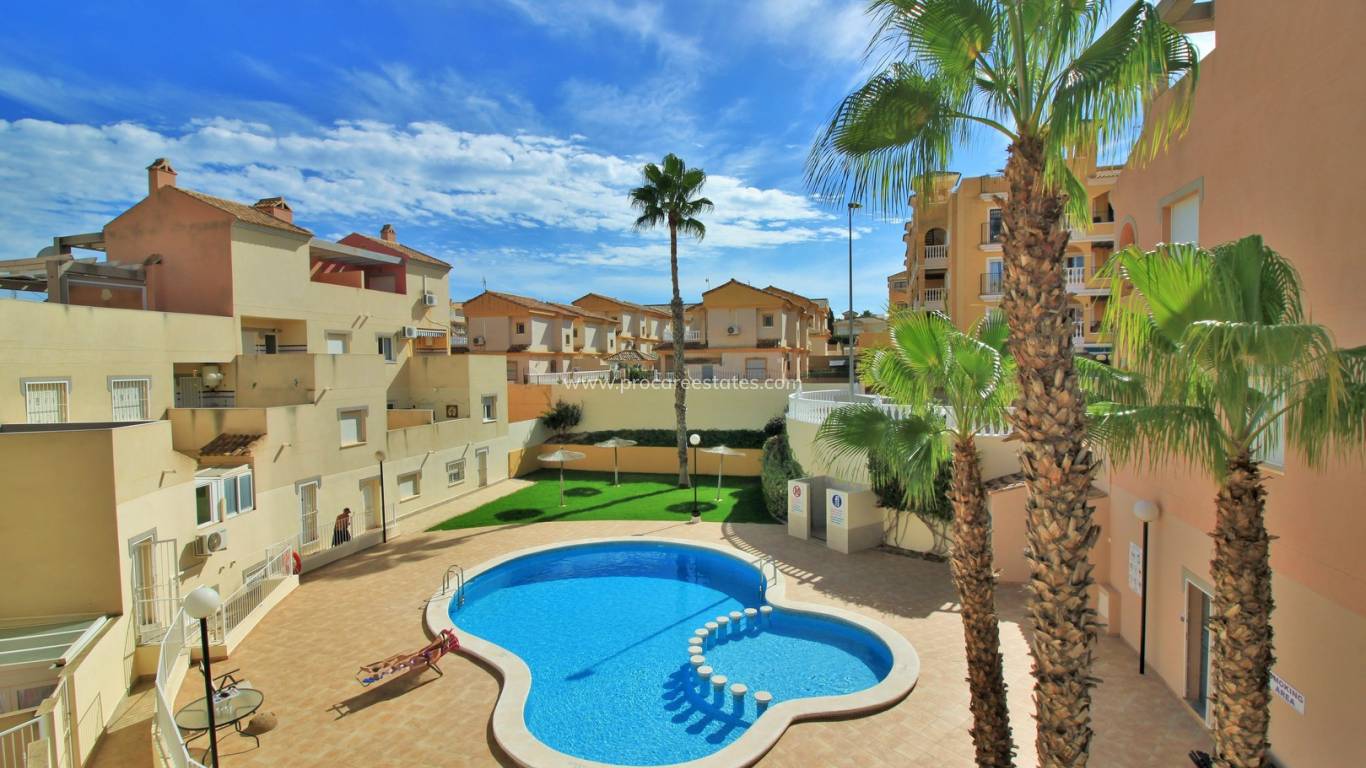 Resale - Apartment - Orihuela Costa - Villamartin