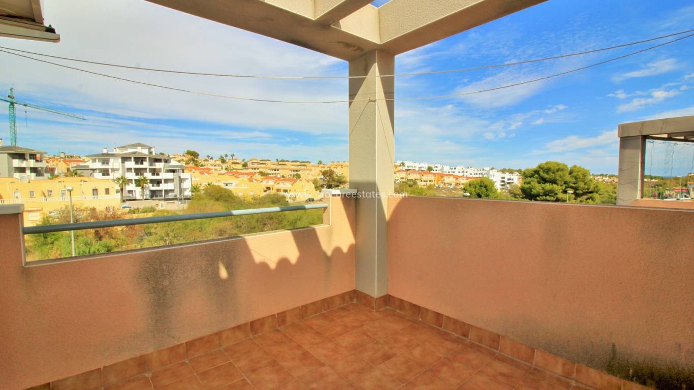 Resale - Apartment - Orihuela Costa - Villamartin