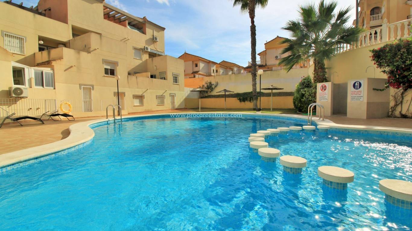 Resale - Apartment - Orihuela Costa - Villamartin