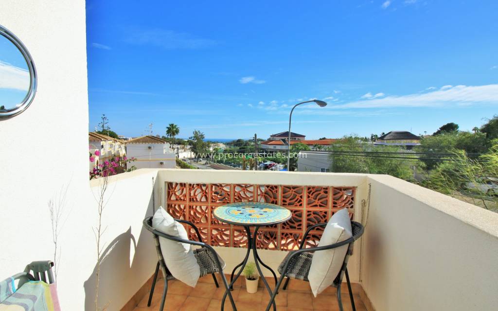 Resale - Apartment - Orihuela Costa - Villamartin