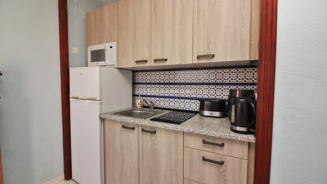 Resale - Apartment - Orihuela Costa - Villamartin