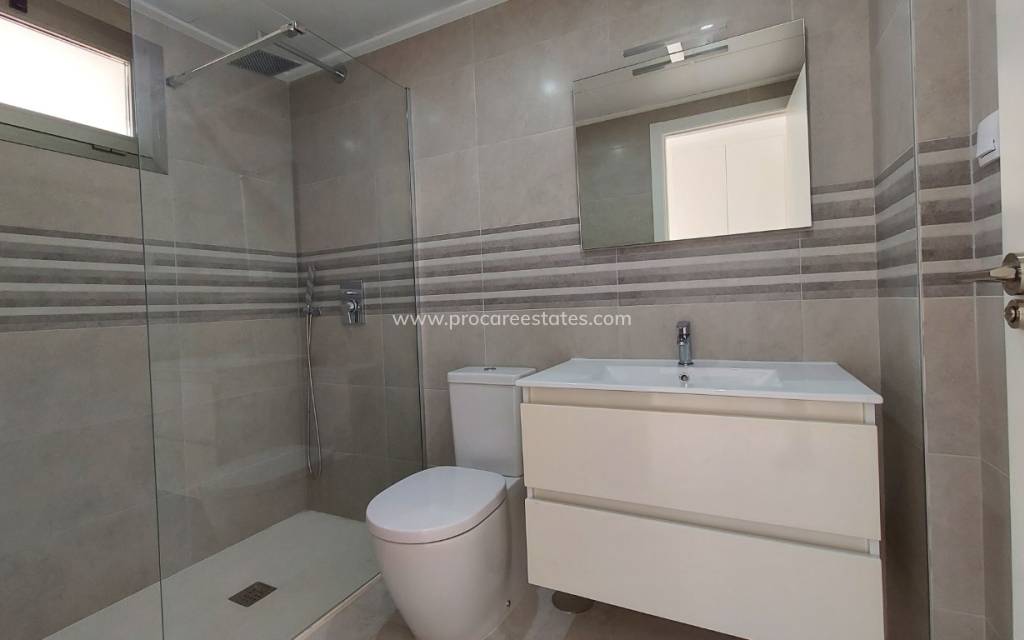 Resale - Apartment - Orihuela Costa - Villamartin