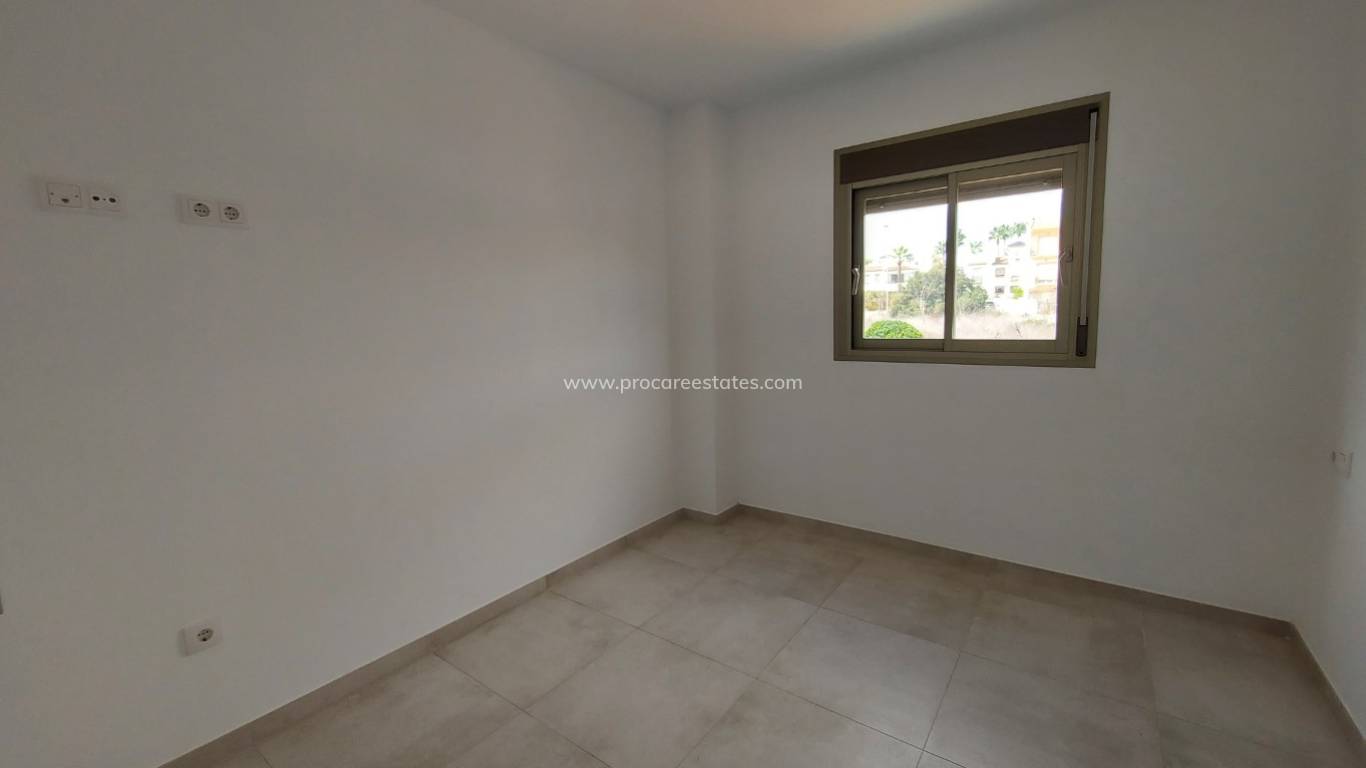 Resale - Apartment - Orihuela Costa - Villamartin