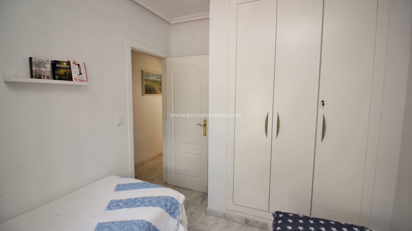 Resale - Apartment - Orihuela Costa - Villamartin