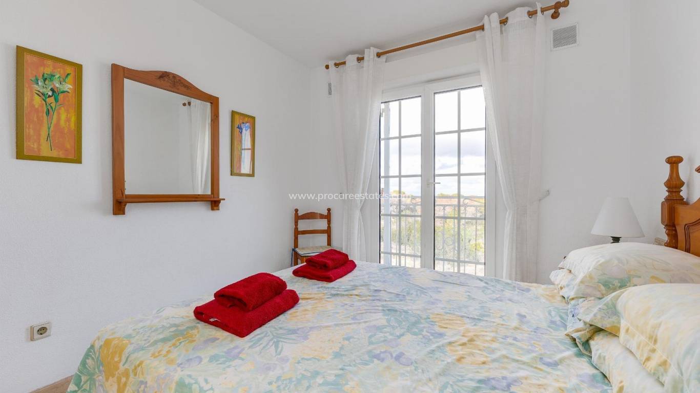 Resale - Apartment - Orihuela Costa - Villamartin