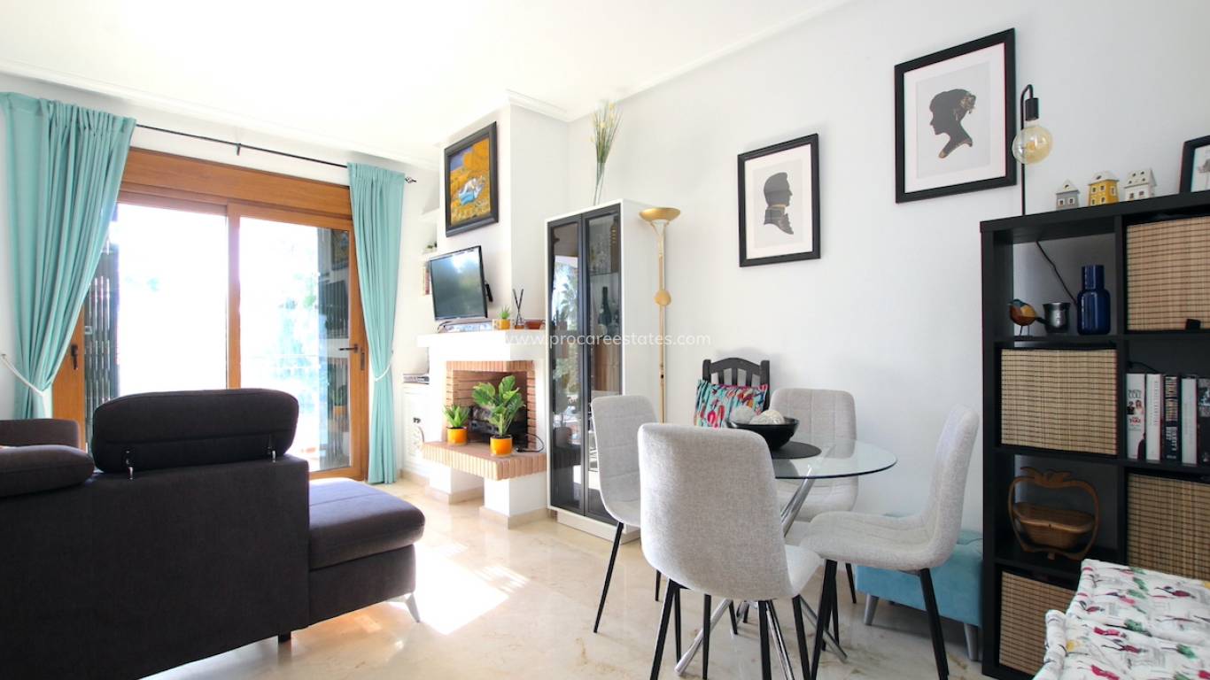 Resale - Apartment - Orihuela Costa - Villamartin