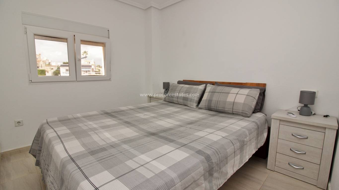 Resale - Apartment - Orihuela Costa - Villamartin