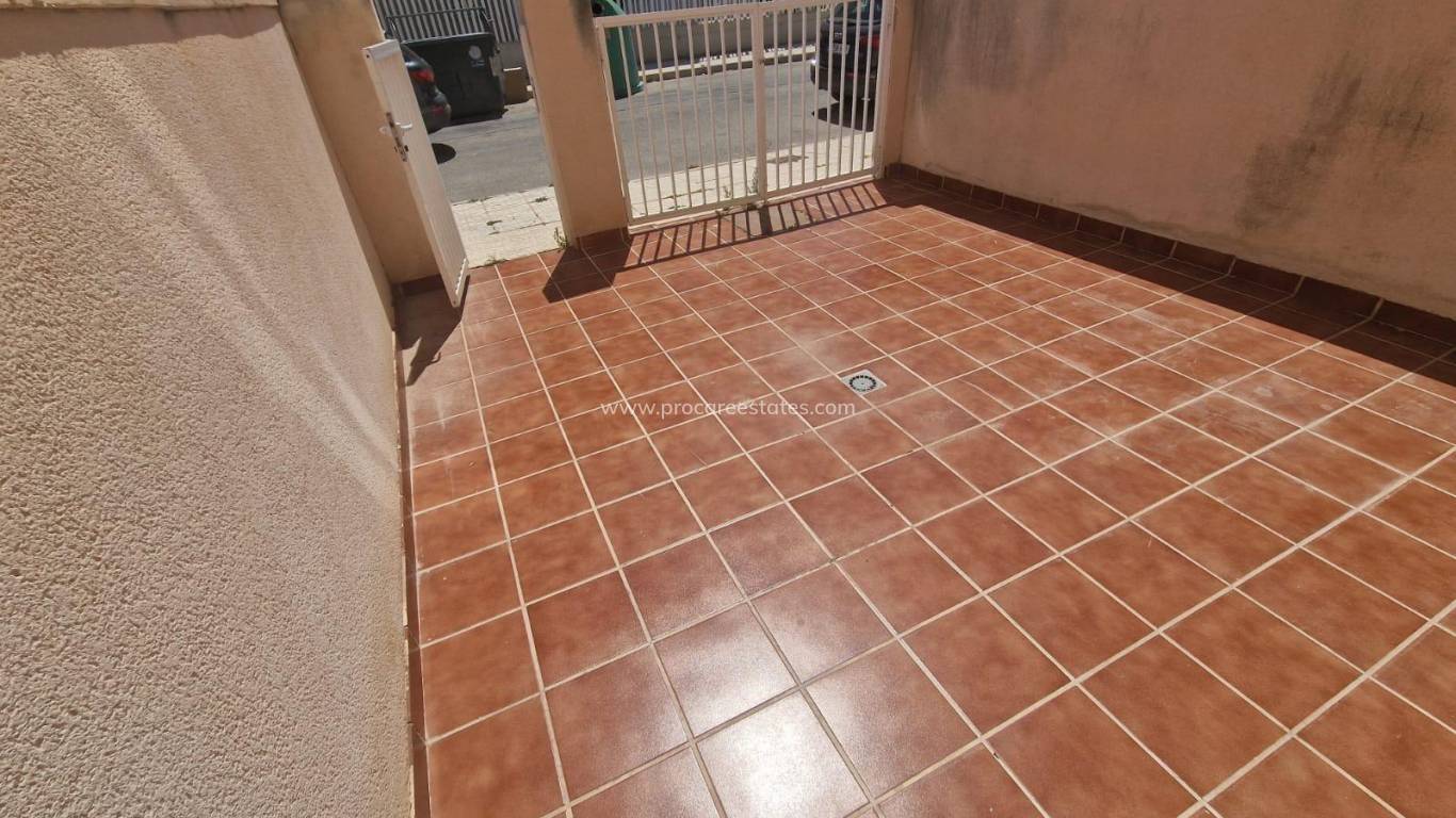 Resale - Apartment - Orihuela Costa - Villamartin