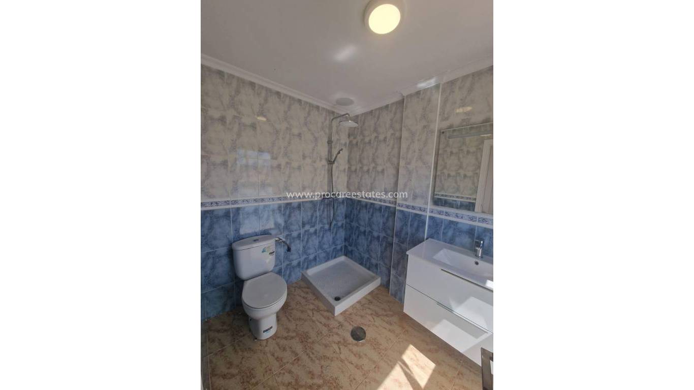 Resale - Apartment - Orihuela Costa - Villamartin