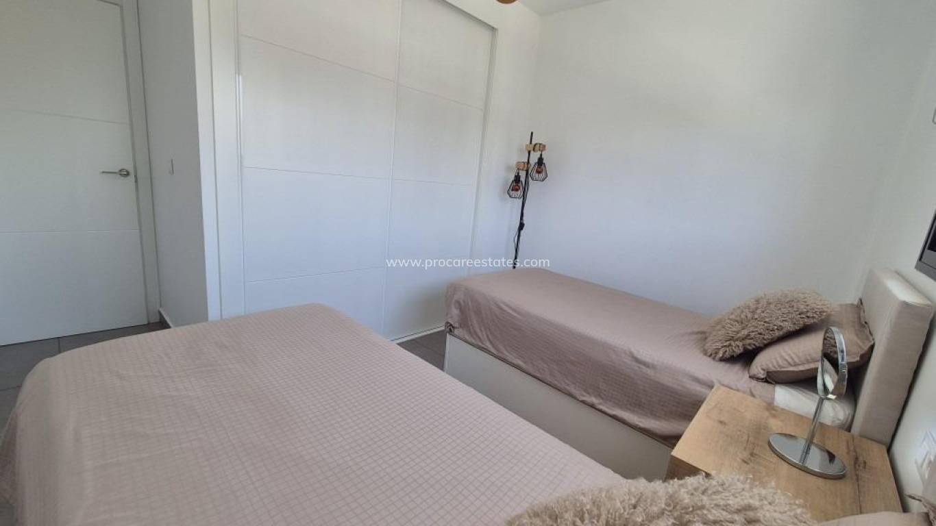 Resale - Apartment - Orihuela Costa - Villamartin