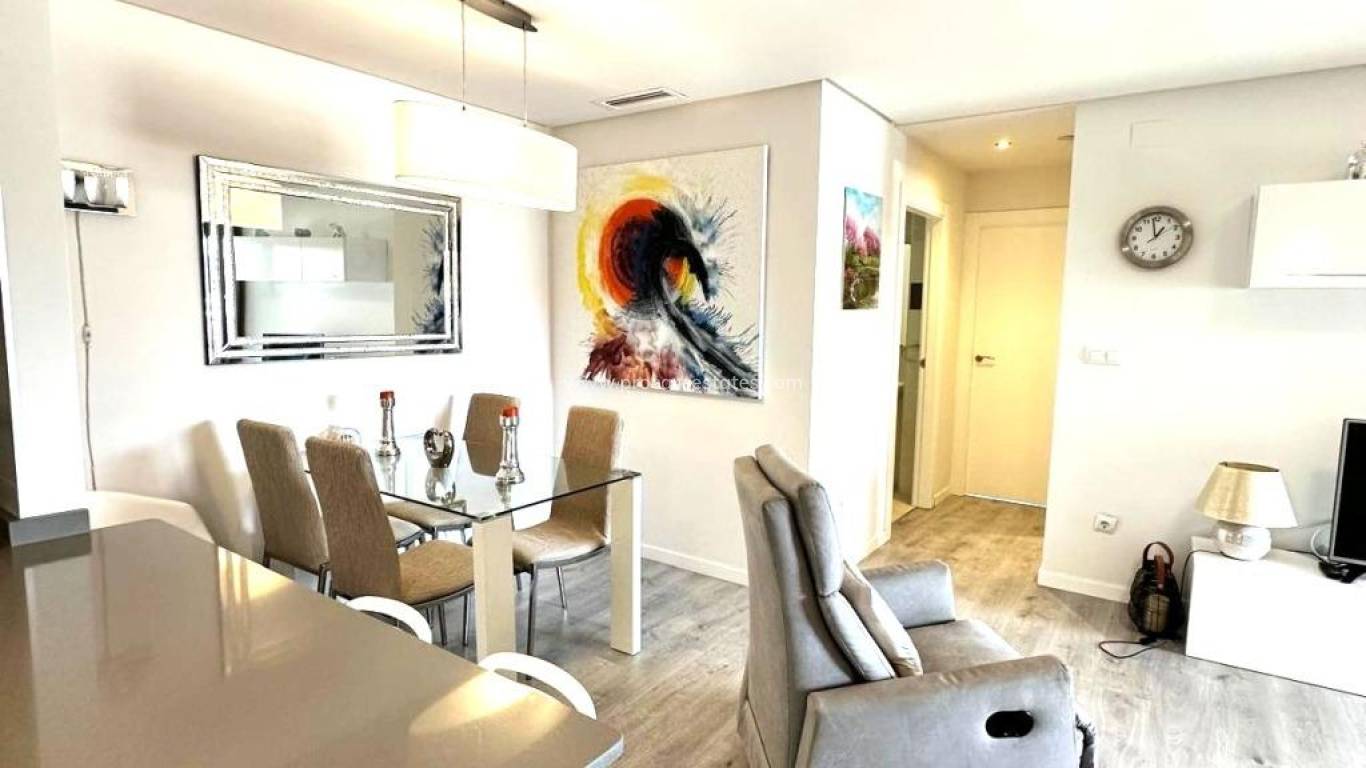 Resale - Apartment - Orihuela Costa - Villamartin