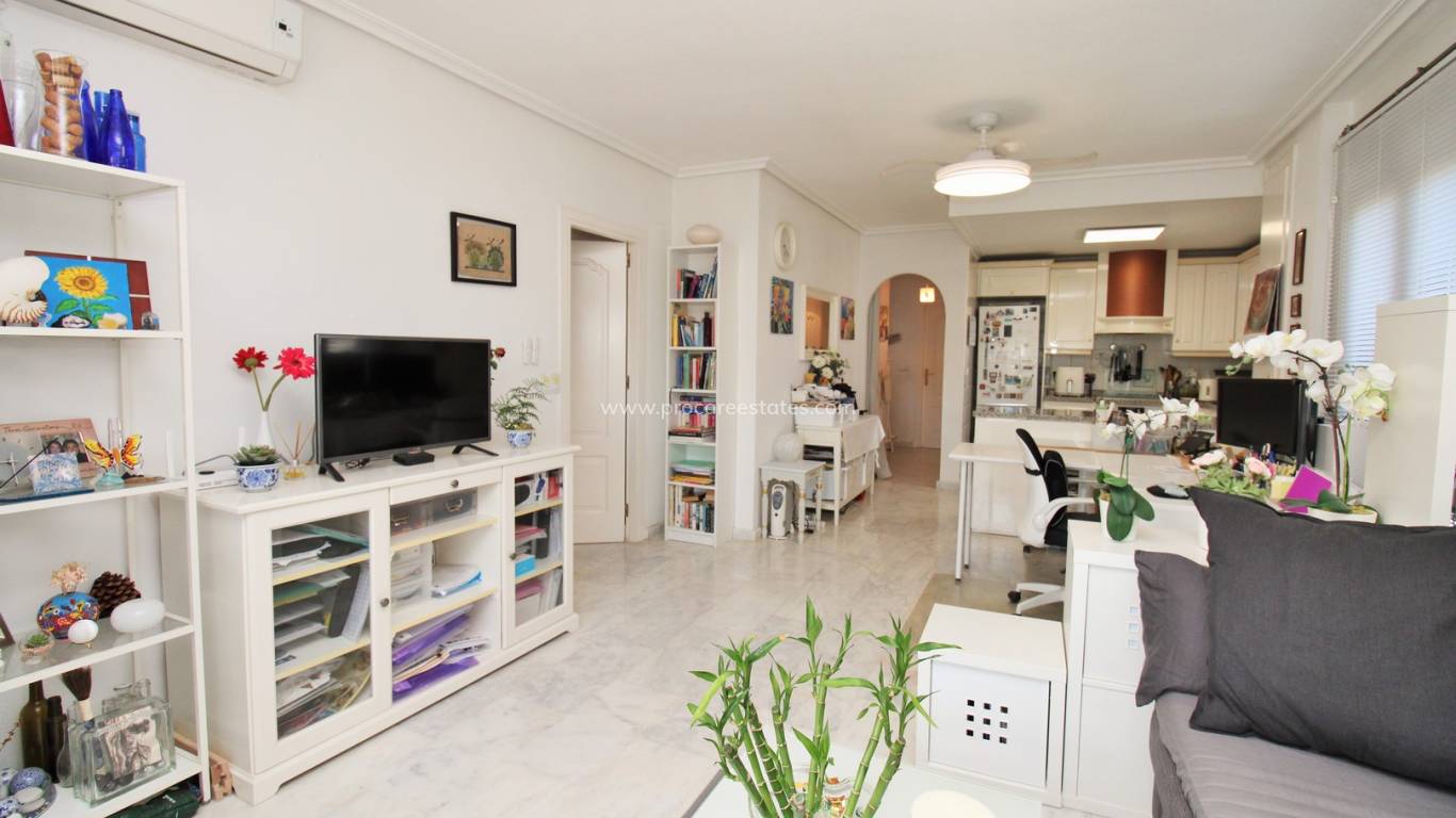 Resale - Apartment - Orihuela Costa - Villamartin