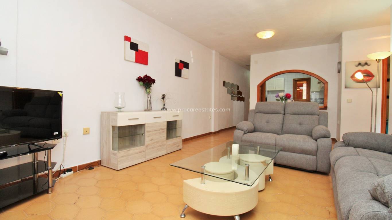 Resale - Apartment - Orihuela Costa - Villamartin