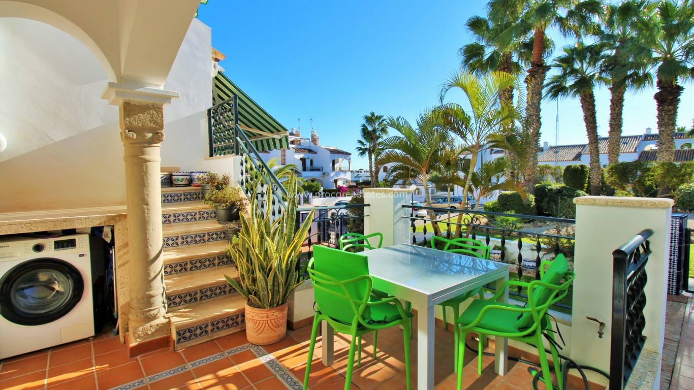 Resale - Apartment - Orihuela Costa - Villamartin