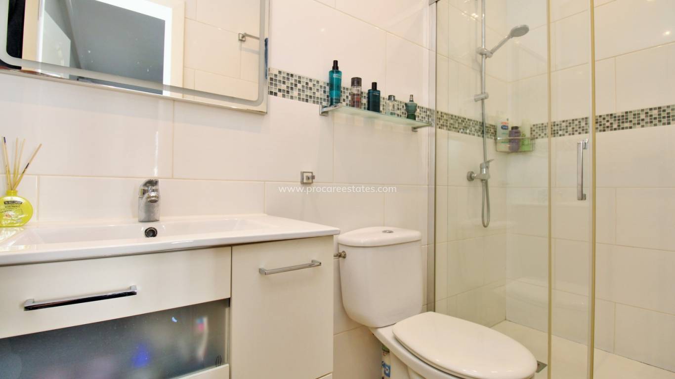 Resale - Apartment - Orihuela Costa - Villamartin