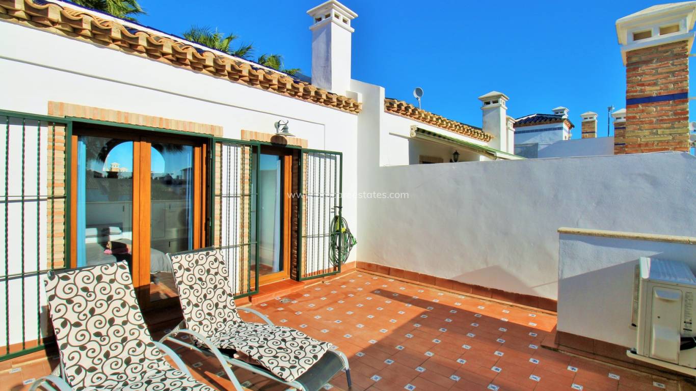Resale - Apartment - Orihuela Costa - Villamartin