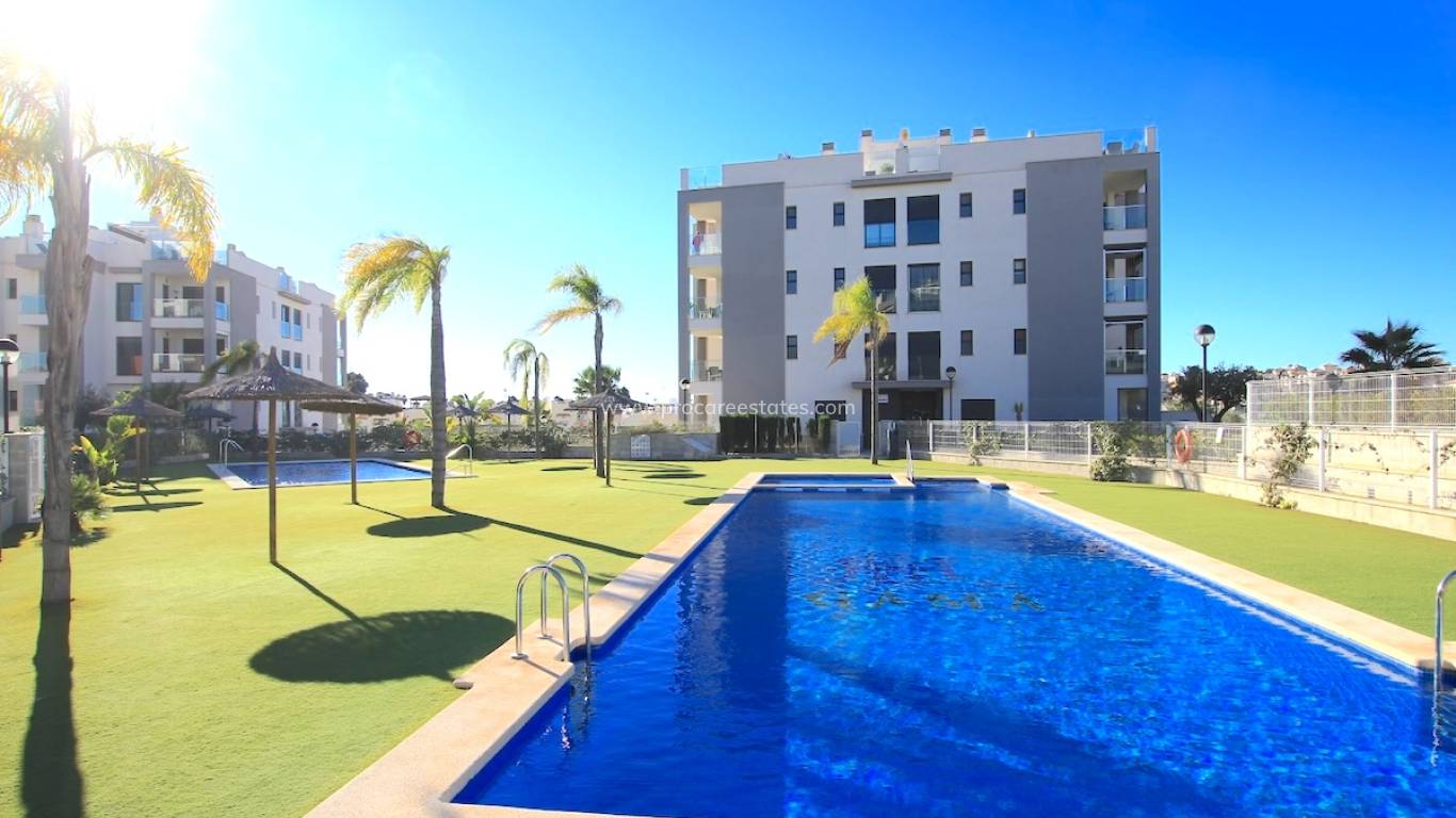 Resale - Apartment - Orihuela Costa - Villamartin