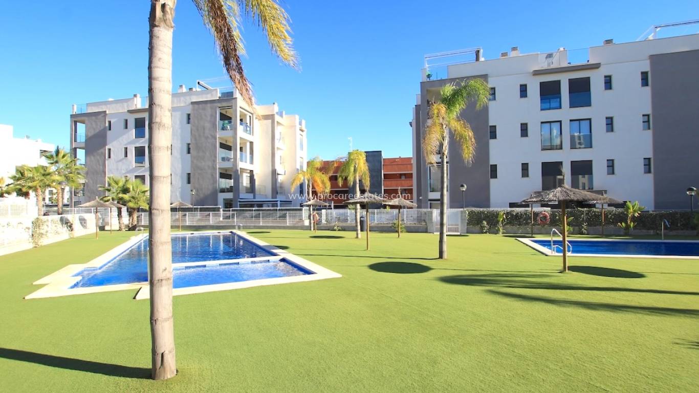 Resale - Apartment - Orihuela Costa - Villamartin