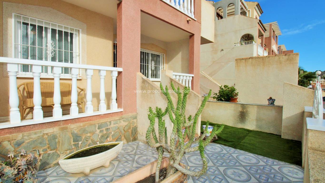 Resale - Apartment - Orihuela Costa - Villamartin