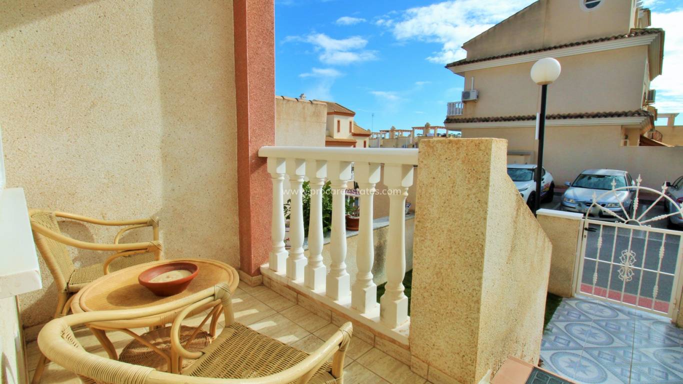 Resale - Apartment - Orihuela Costa - Villamartin