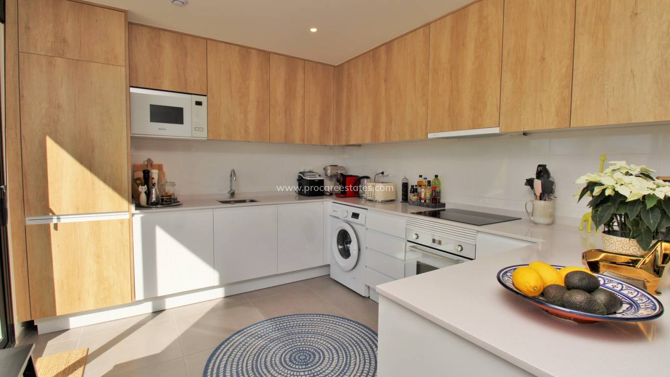 Resale - Apartment - Orihuela Costa - Villamartin