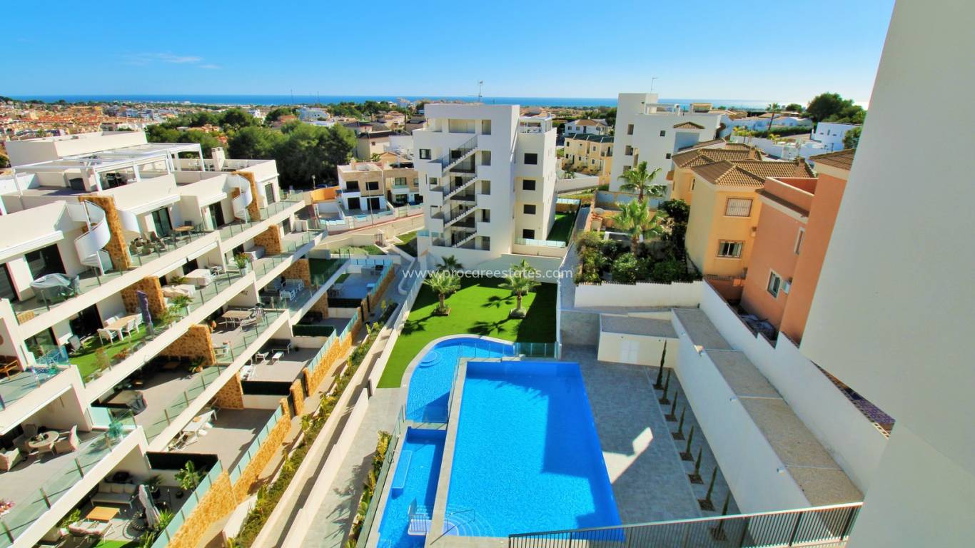 Resale - Apartment - Orihuela Costa - Villamartin