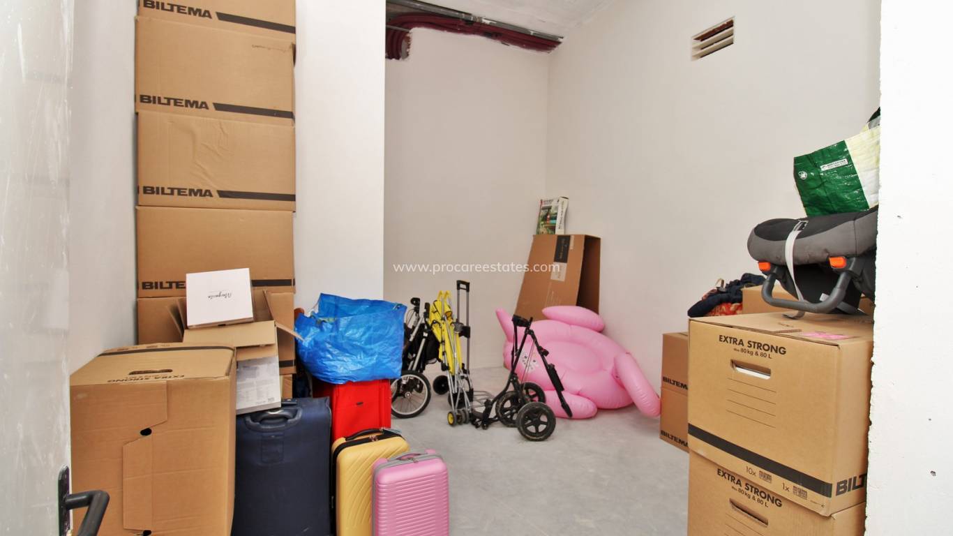 Resale - Apartment - Orihuela Costa - Villamartin