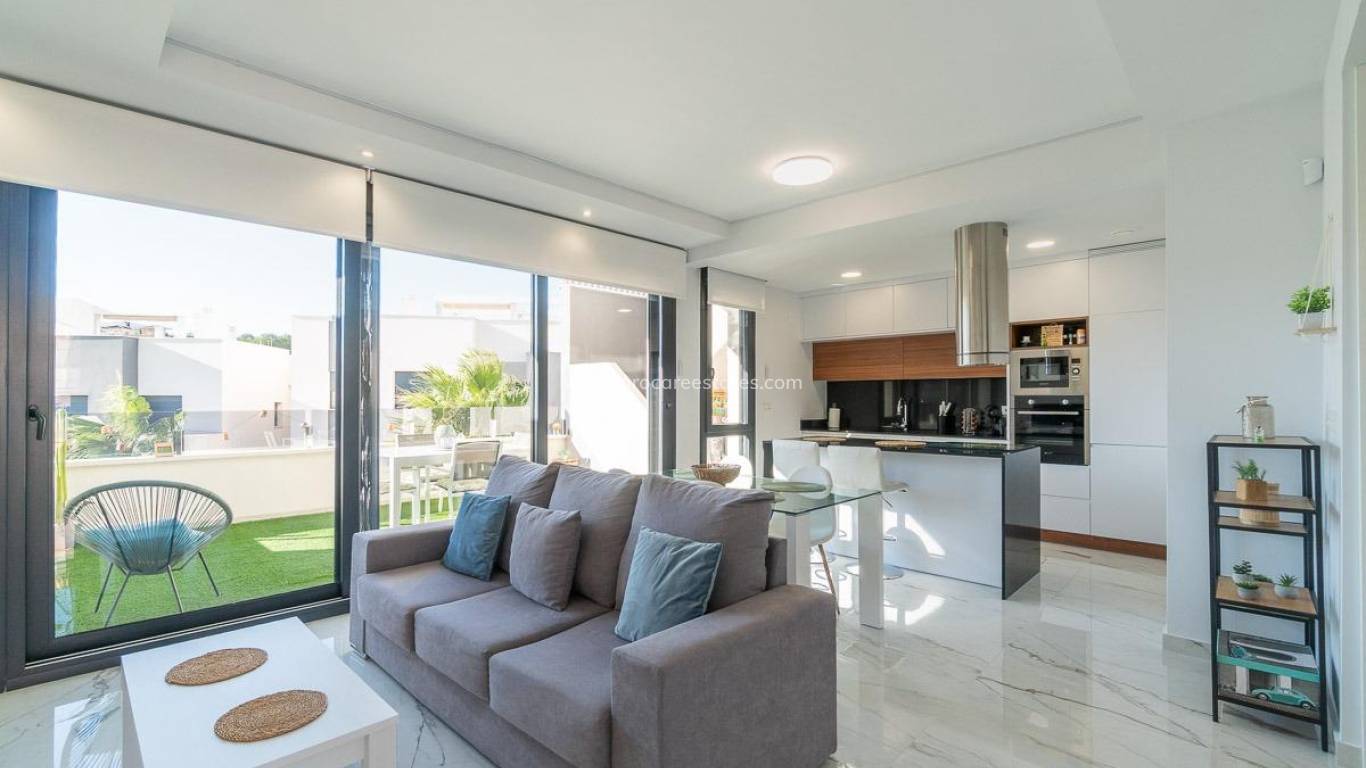 Resale - Apartment - Orihuela Costa - Villamartin