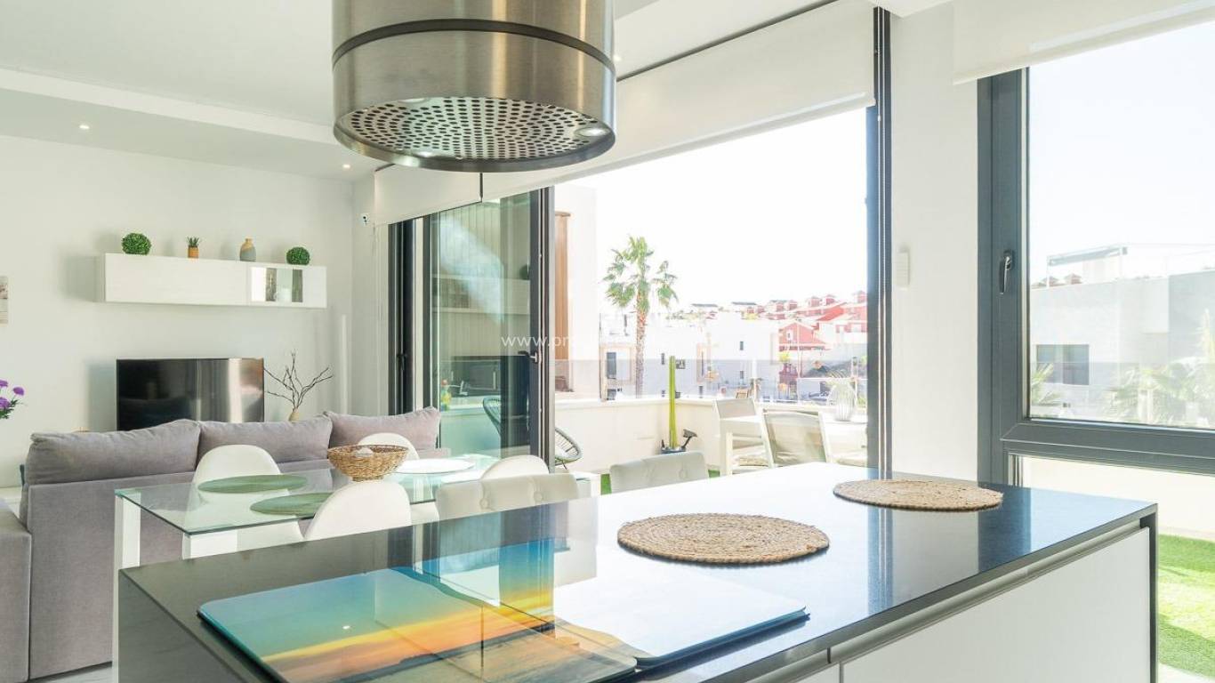 Resale - Apartment - Orihuela Costa - Villamartin