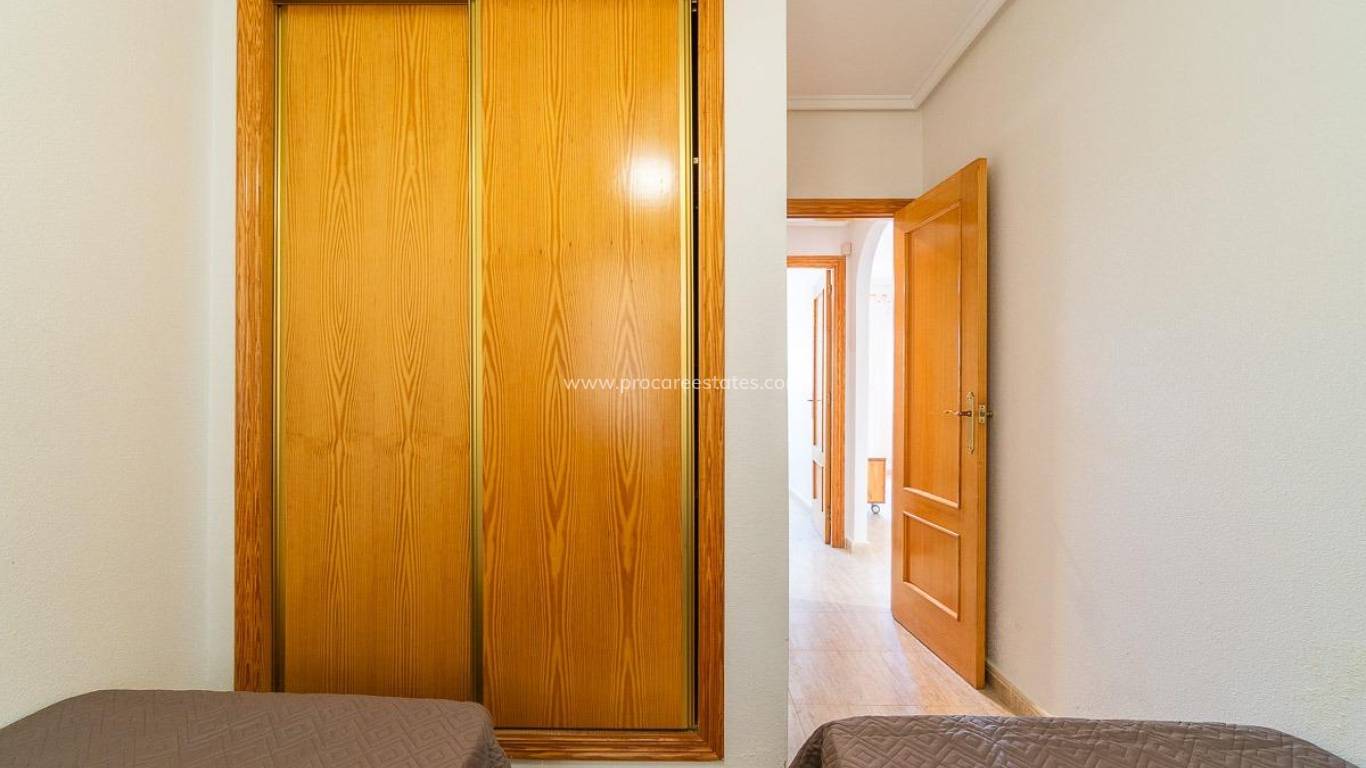 Resale - Apartment - Orihuela Costa - Villamartin