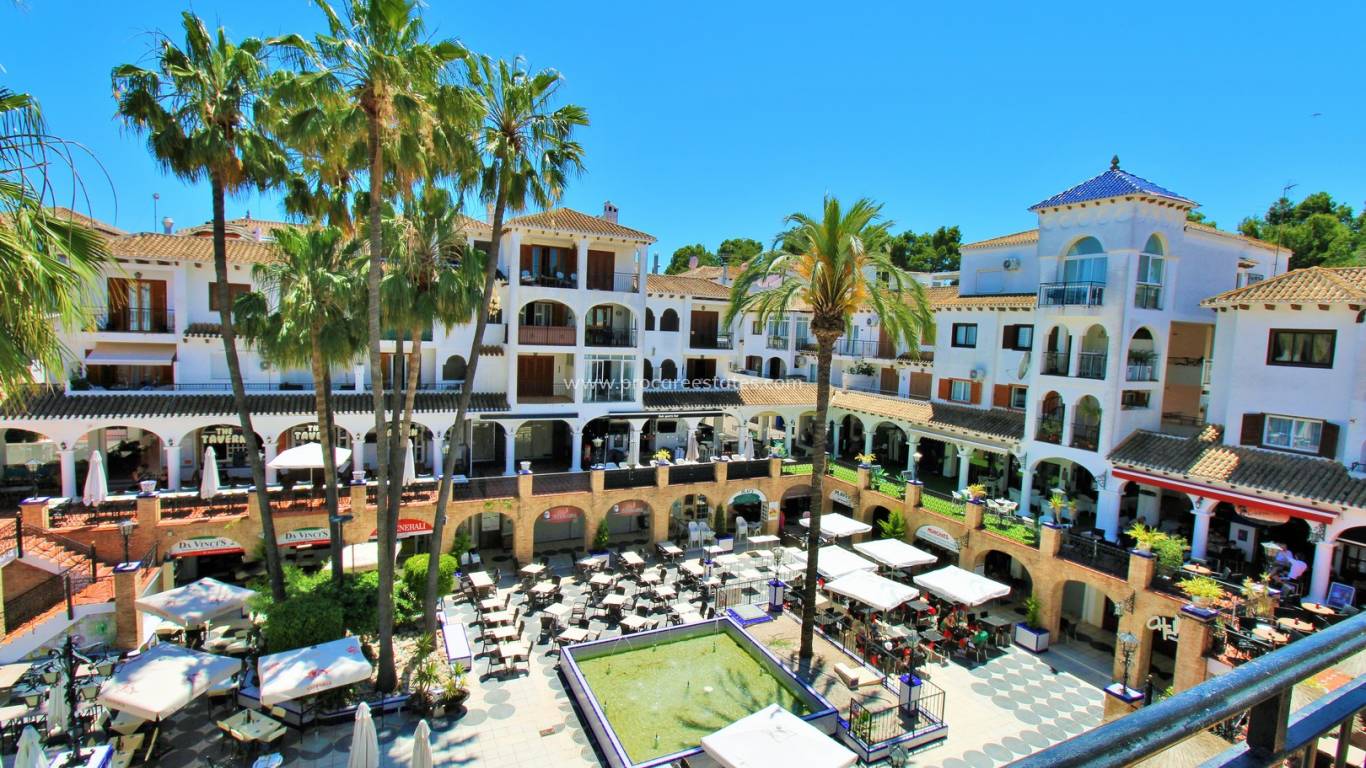 Resale - Apartment - Orihuela Costa - Villamartin