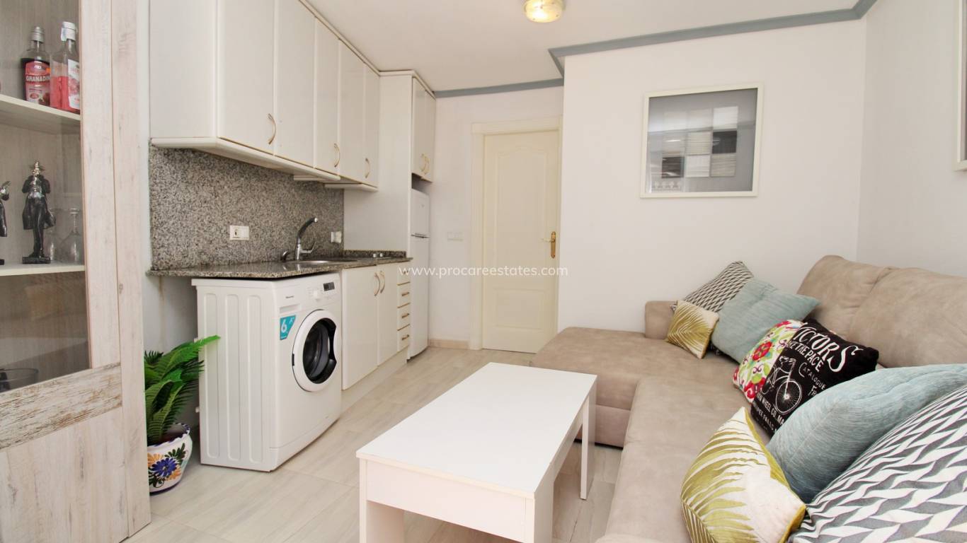 Resale - Apartment - Orihuela Costa - Villamartin