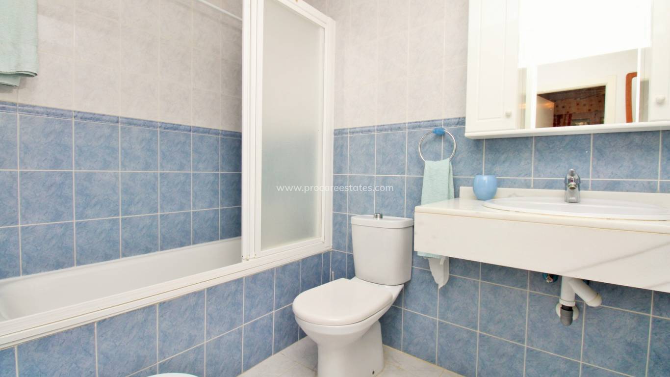 Resale - Apartment - Orihuela Costa - Villamartin