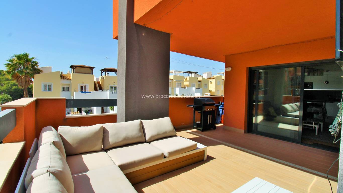 Resale - Apartment - Orihuela Costa - Villamartin