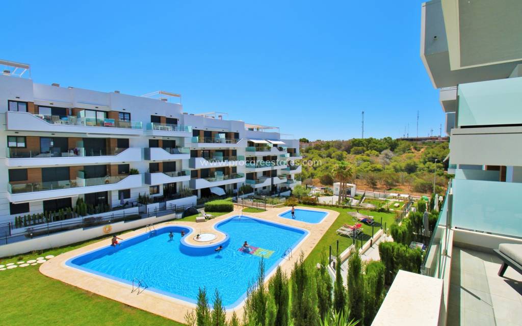 Resale - Apartment - Orihuela Costa - Villamartin