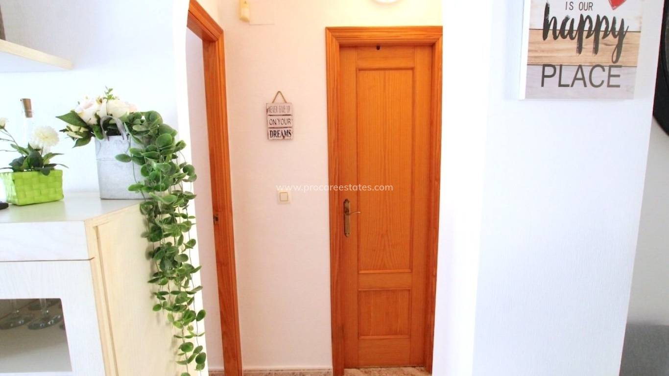 Resale - Apartment - Orihuela Costa - Villamartin