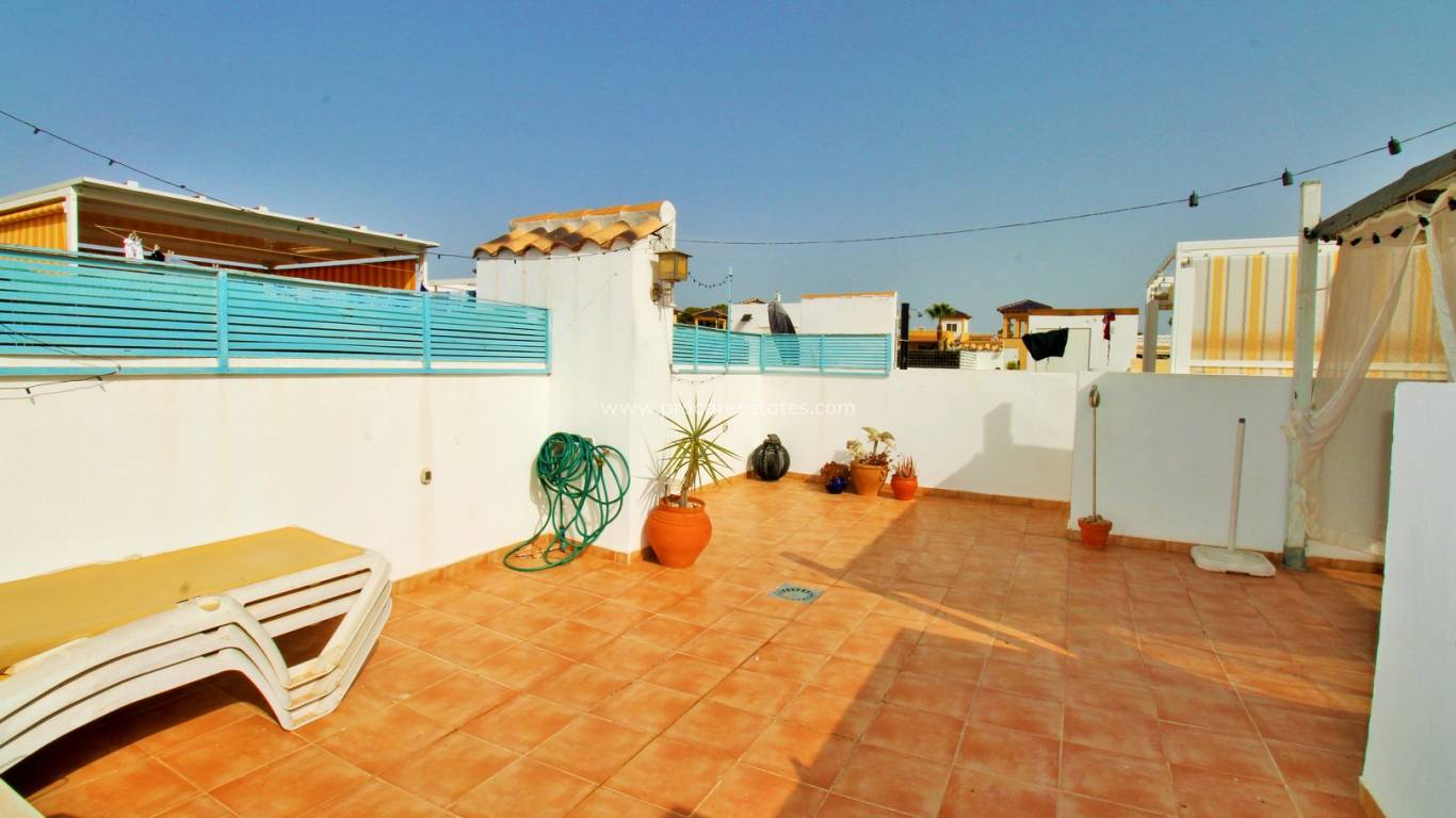 Resale - Apartment - Orihuela Costa - Villamartin
