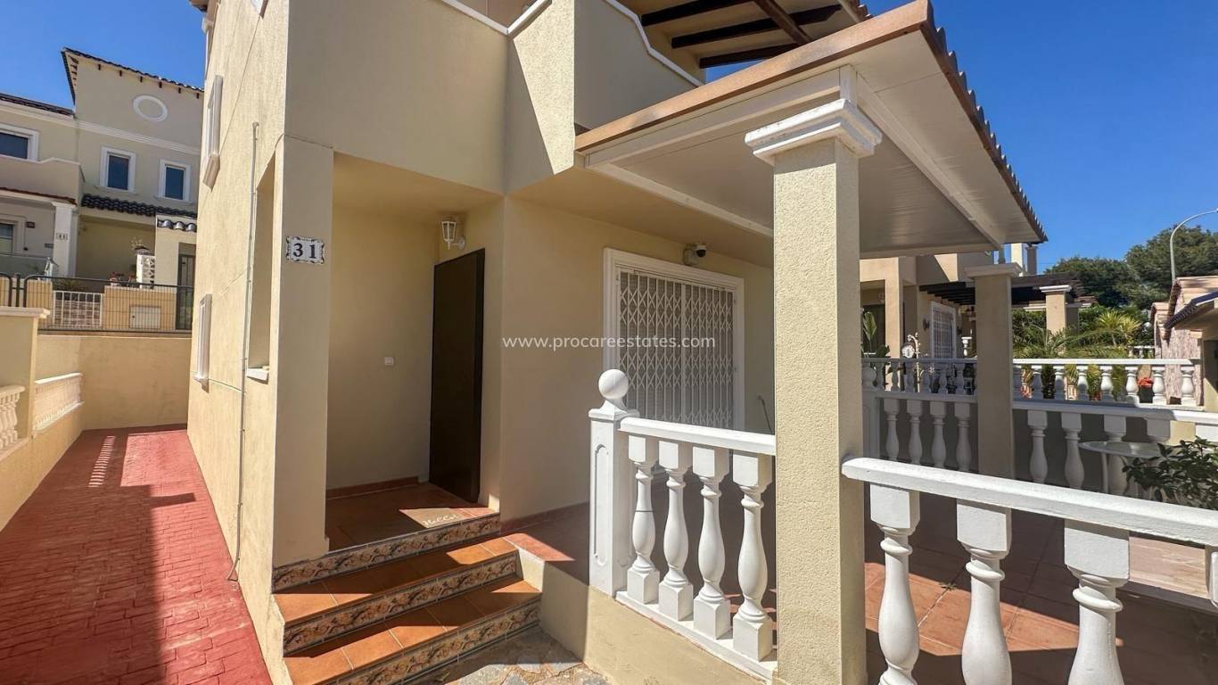 Resale - Apartment - Orihuela Costa - Villamartin