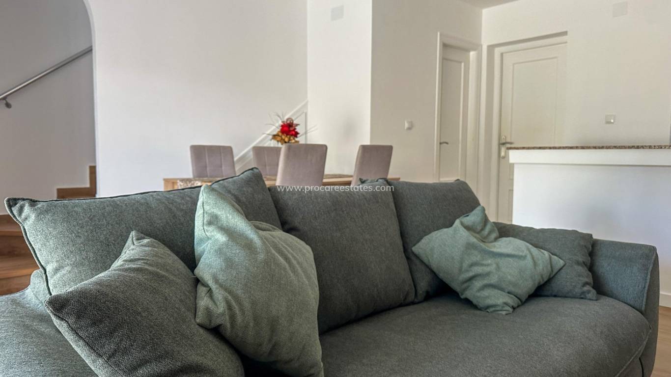 Resale - Apartment - Orihuela Costa - Villamartin