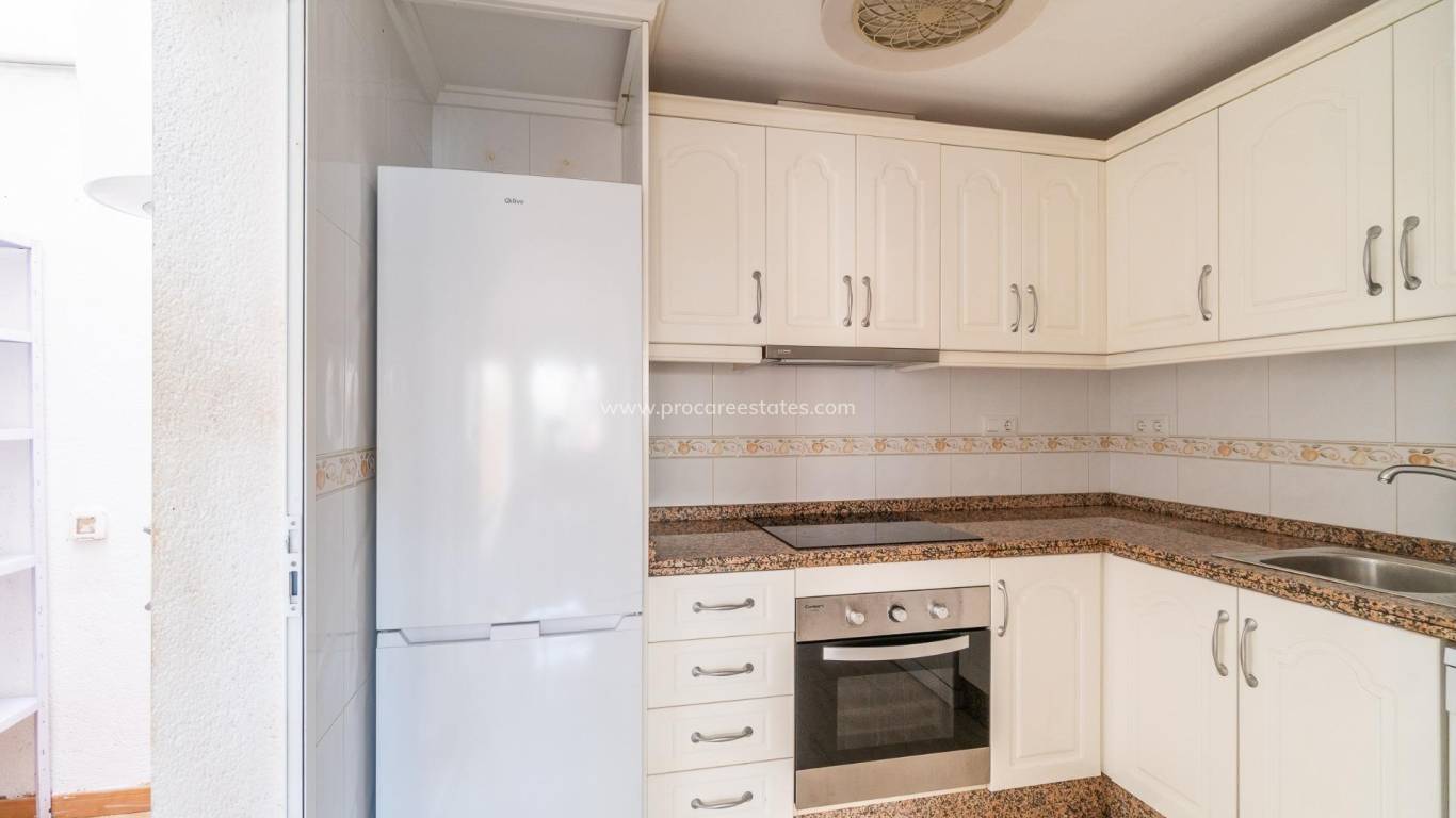 Resale - Apartment - Orihuela Costa - Villamartin