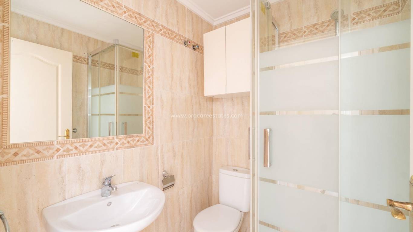 Resale - Apartment - Orihuela Costa - Villamartin