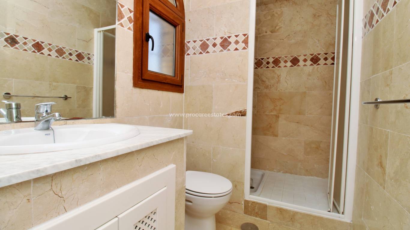 Resale - Apartment - Orihuela Costa - Villamartin