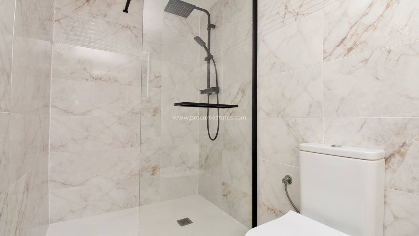 Resale - Apartment - Orihuela Costa - Villamartin