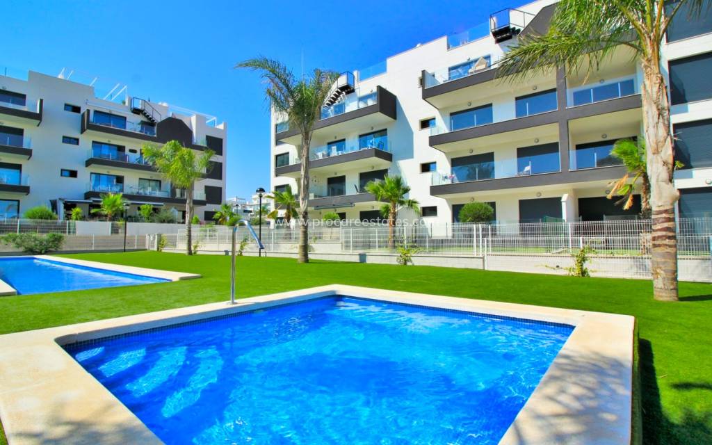 Resale - Apartment - Orihuela Costa - Villamartin